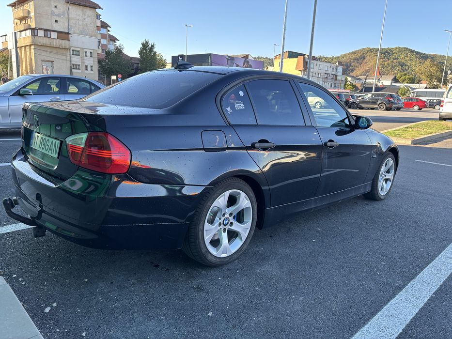 Vand BMW Seria 3 320D E90 M47 163CP NFL 2005 / Schimb