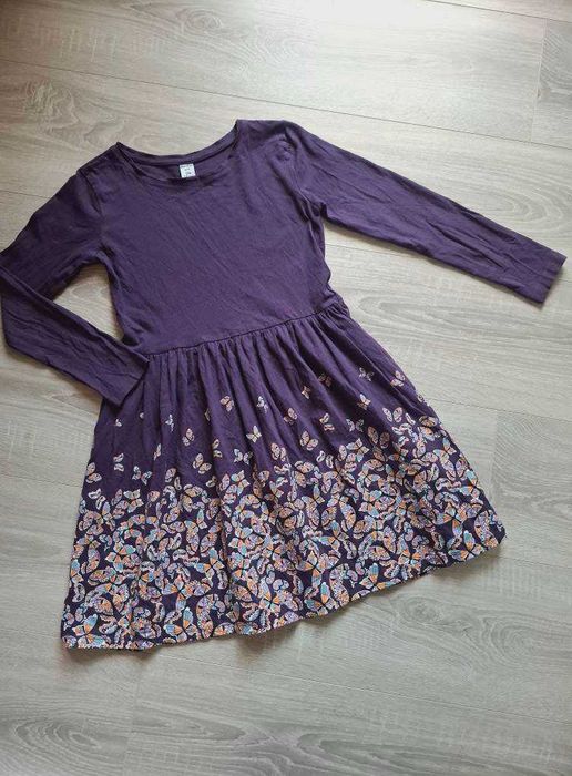 Страхотни дрешки за момиче, рр 122 и 128