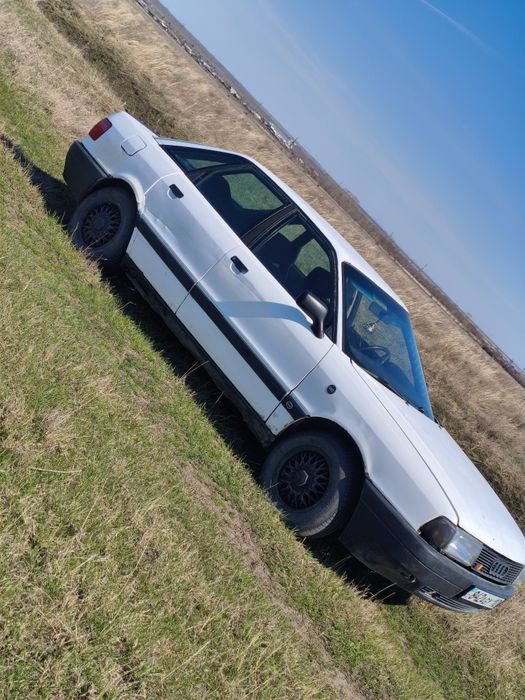 Ауди 80 Б3 1.8л продам обмен.