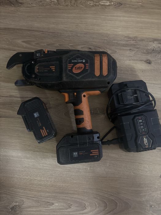 Masinarie de legat fier beton