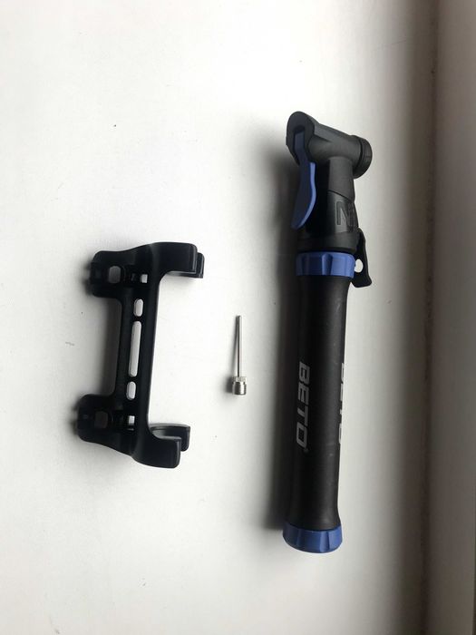 Продам Насос для велосипеда