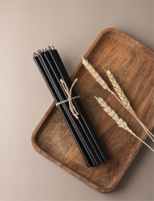 Свечи восковые, черные