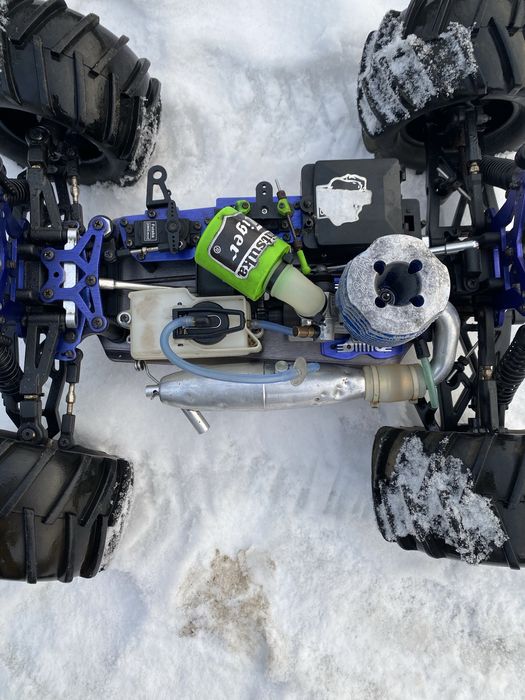 Машинку на двс нитрометане обмен интересуется!