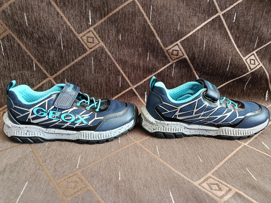 Adidași Geox Respira