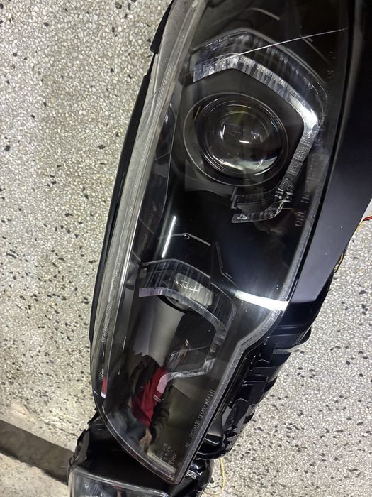 Bmw F10 F11 Фарове/Xenon+3D LED Ангелски Очи