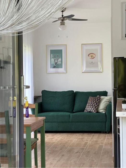 Casa cu doua apartamente