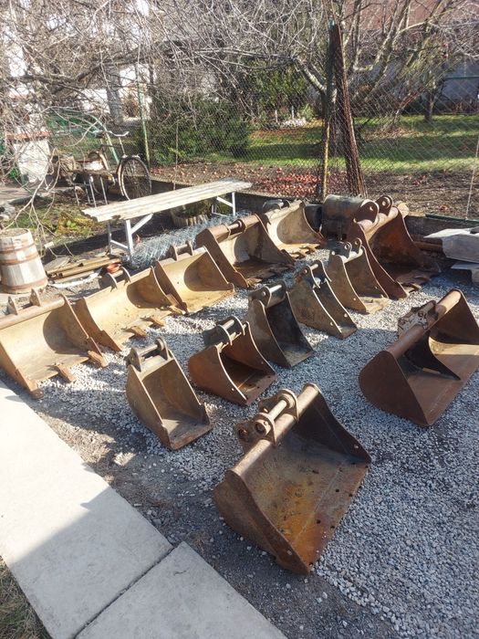 Кофи за мини багер