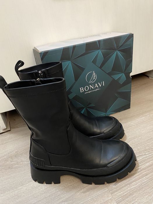 Продаю сапоги демесезонные