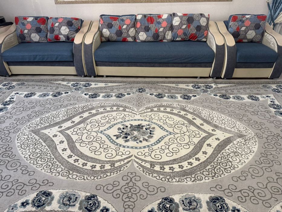 Продам диван тройка б\у