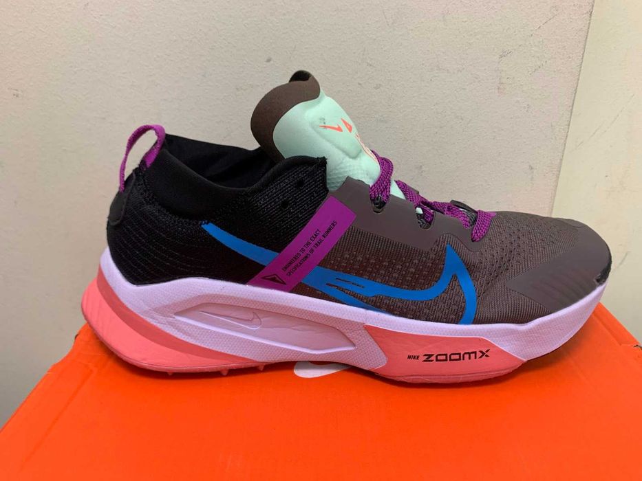 Нови мъжки маратонки с кутия Nike Air Zegama номер 43