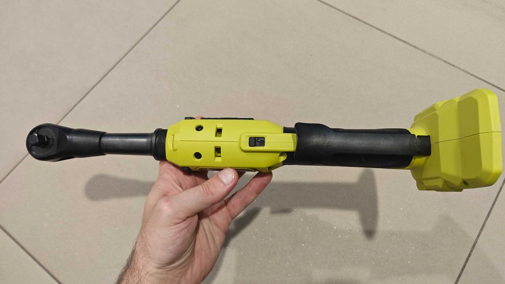 Акумулаторна тресточка Ryobi