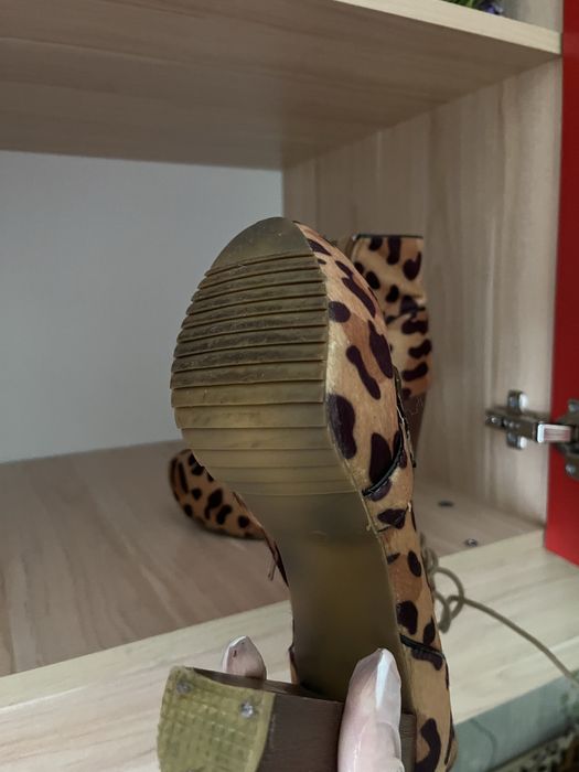 Продам ботильоны