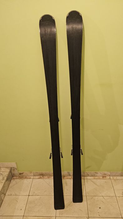 Ски Sаlmon Mustang карвинг, Race Inspired