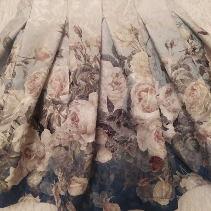 Платье нарядное праздничное на девочку д1112а