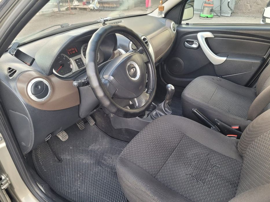 Lada largus 2014 года выпуска