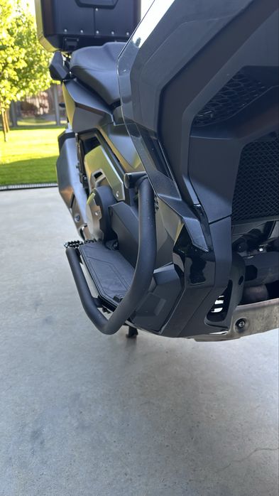 Vând Honda X-ADV 750 (2024) – 7863 km, Stare ca nouă.  Revizie Aprilie 2026