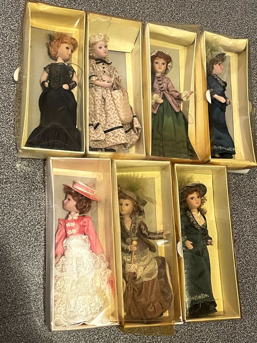 Păpuși porțelan - colecție