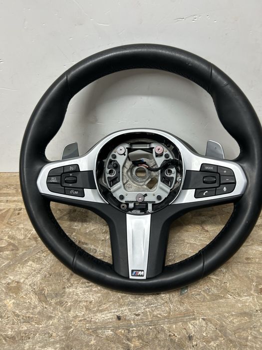 Volan bmw G30 G31 X3 G01 X4 G02 X5 G05 X6 G06 M paket