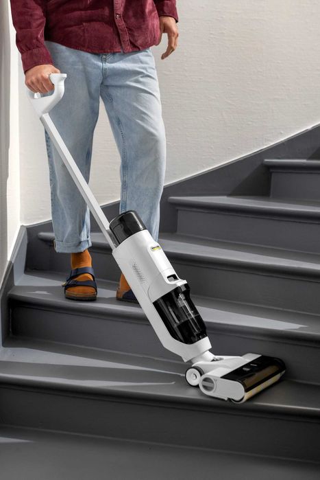 Неразопаковани бройки! 3г. Гаранция KARCHER KFL 1 / FCV Акумулаторна миячка и прахосмукачка