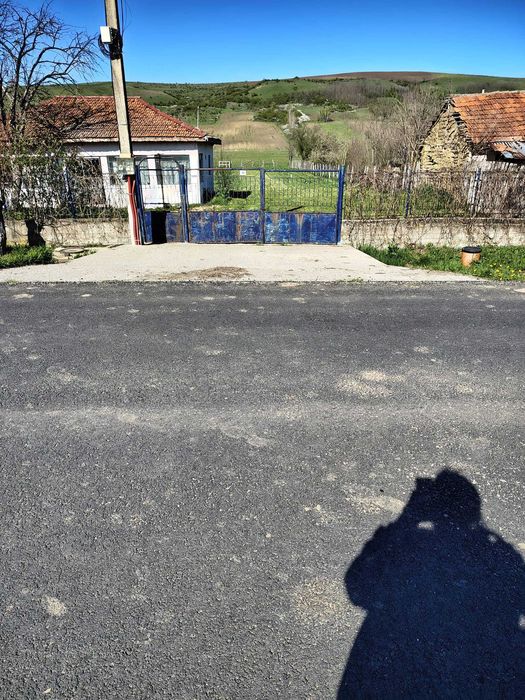 Teren de vanzare - 28km de Craiova