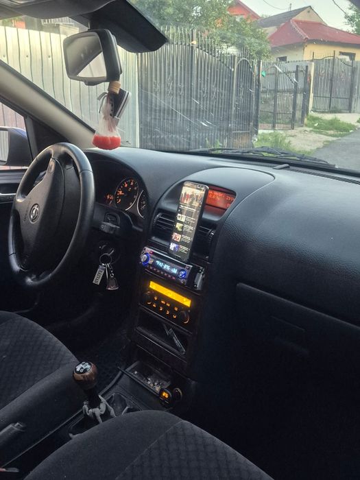 OPEL Astra 2004 — imagine 3