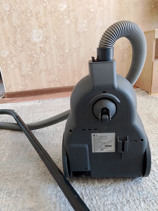 Пылесос lg 2000 w