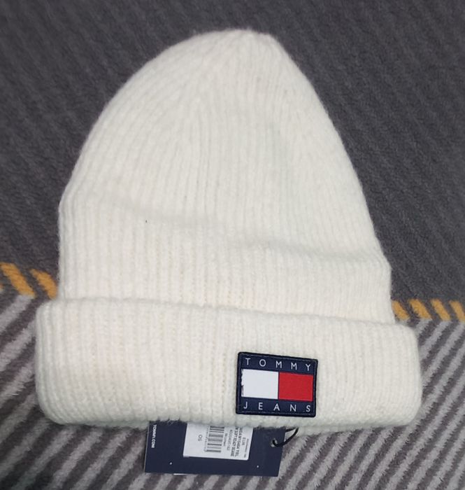 Дамска шапка Tommy jeans