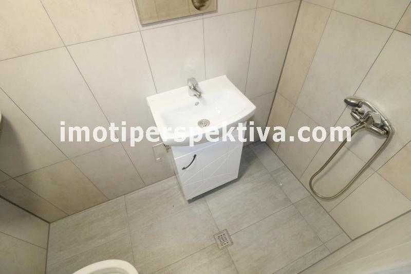 Продава се Двустаен апартамент в Пловдив, Център - 45 кв.м за 2178 €/кв.м - Снимка #4