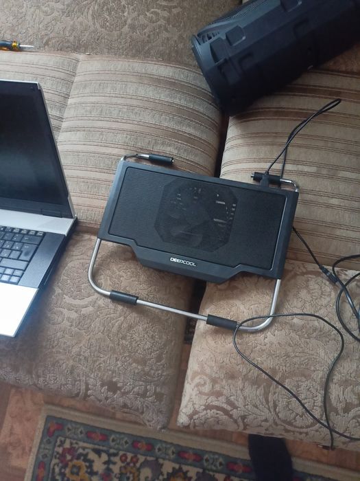 Продам ноудбуки срочно