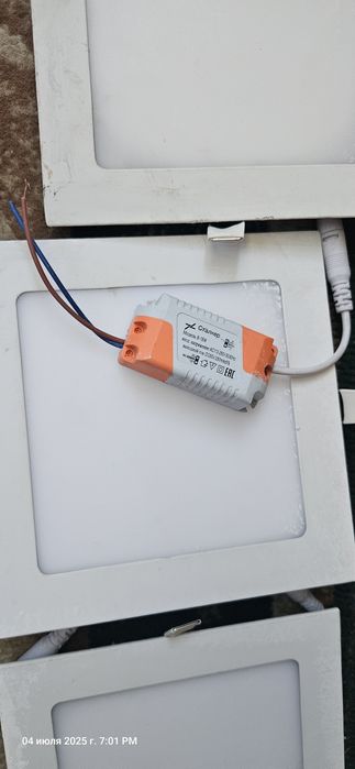 Светодиодный потолочный светильник