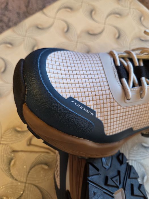 Чисто нови Мъжки обувки 47 номер !!!