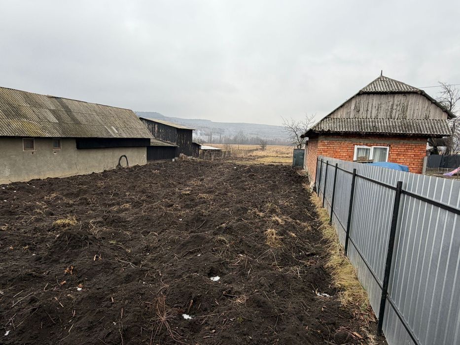 Teren de vânzare în comuna Petricani, jud. Neamț