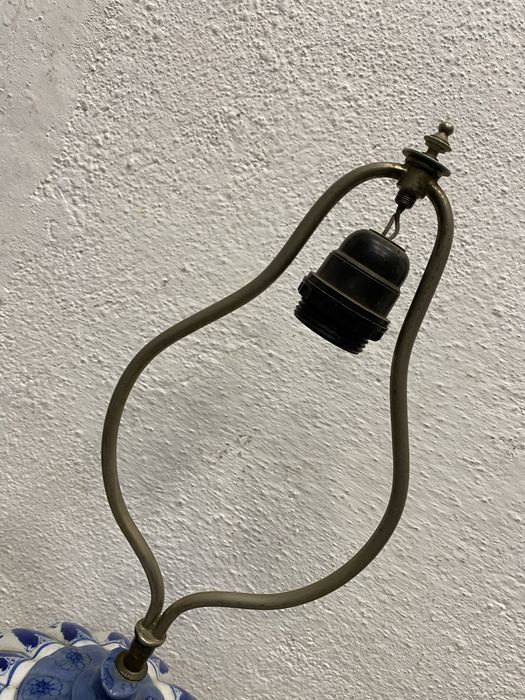 Холандска порцеланова ламп