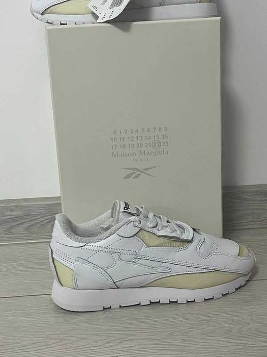 Original Reebok x Maison Margiela Project 0 CL Memory Of V2 – Size 36 – Brand New