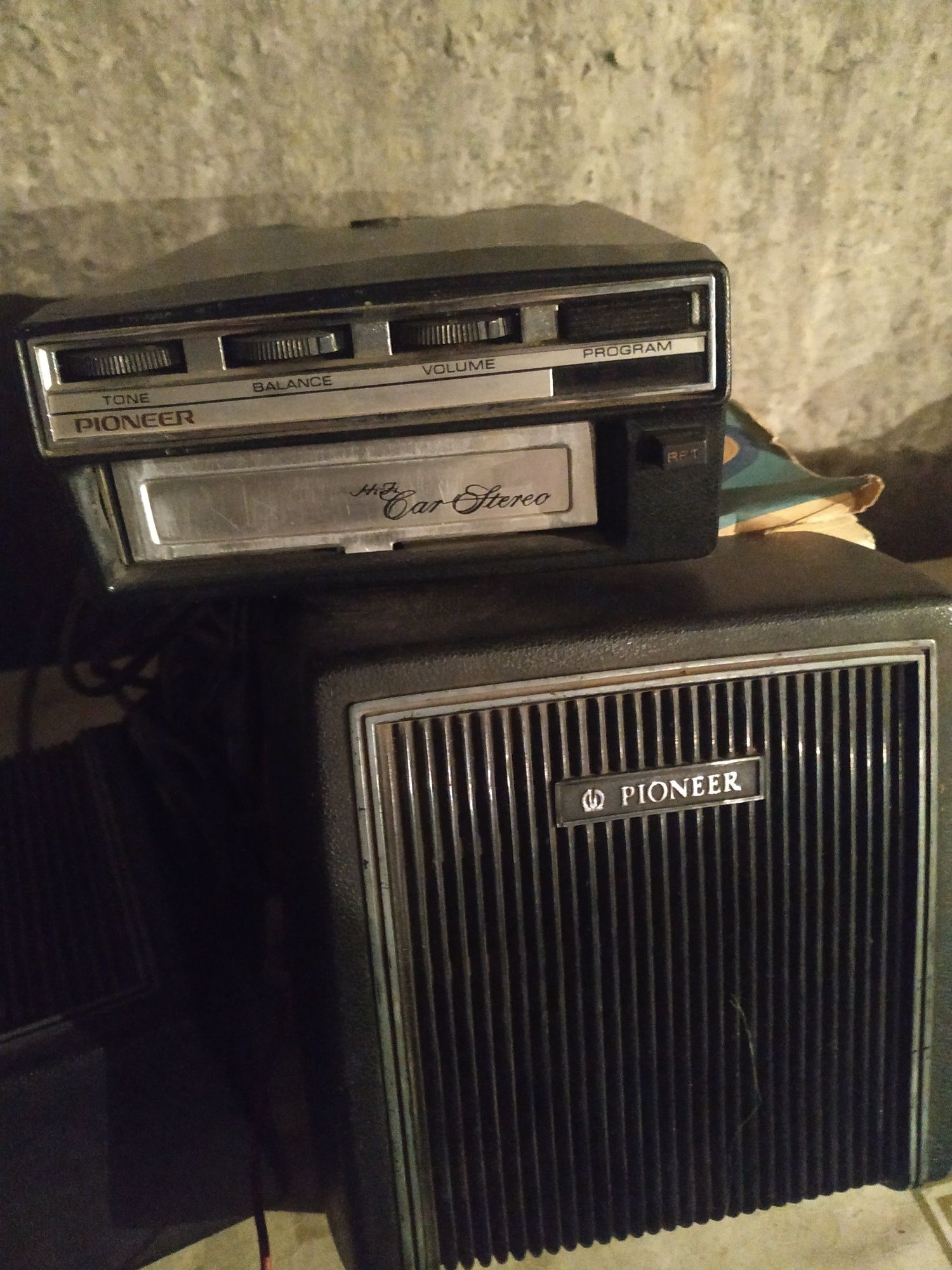 Раритетный автомобильный магнитофон PIONEER с колонками.: 100 000 тг ...