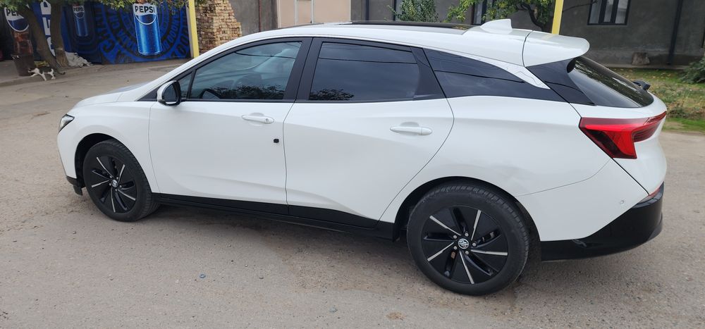 Buick velite 6 sotiladi srochno arzonga beramiz