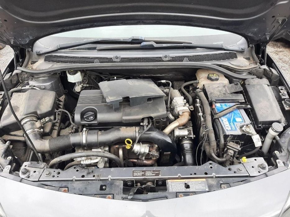Pompa injectie Opel Astra J 2010 HATCHBACK 1.7 CDTI DTJ