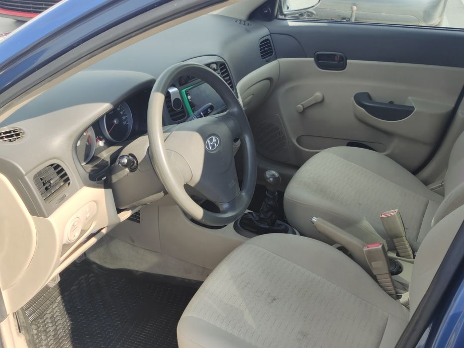 Hyundai Accent 104000km Iasi • OLX.ro