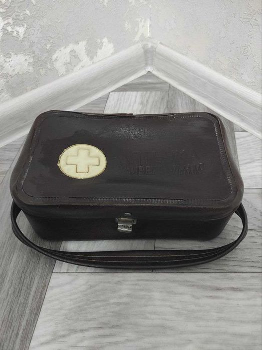 Турник-Посуды уникальные и Аптечка