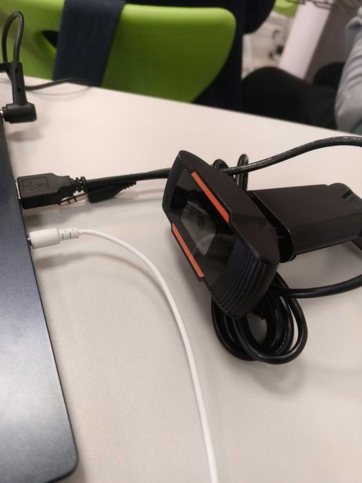 Веб камера 0.9 М 16:9 1280×720