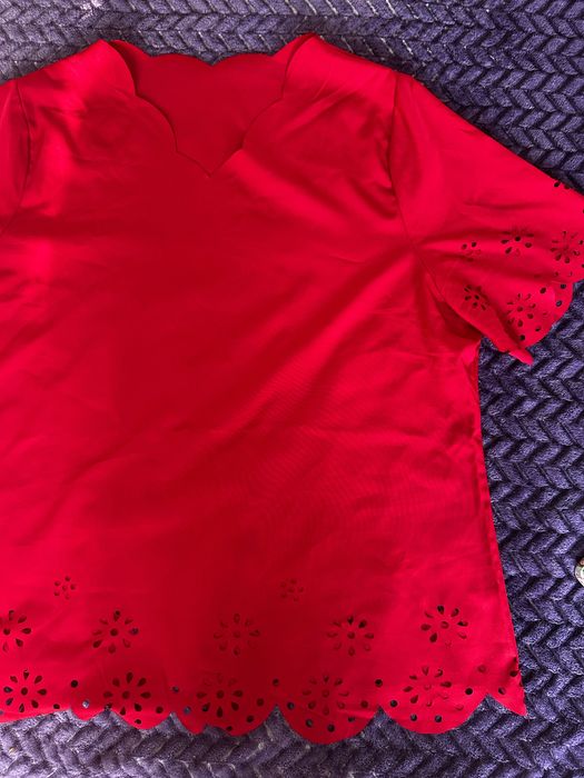 Отдам новое 50-52размер