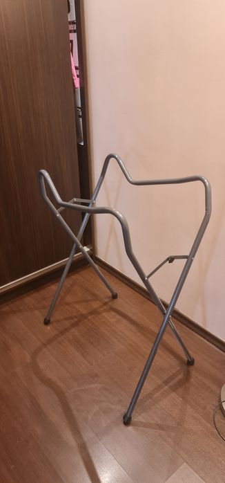 Бебешка вана със стойка