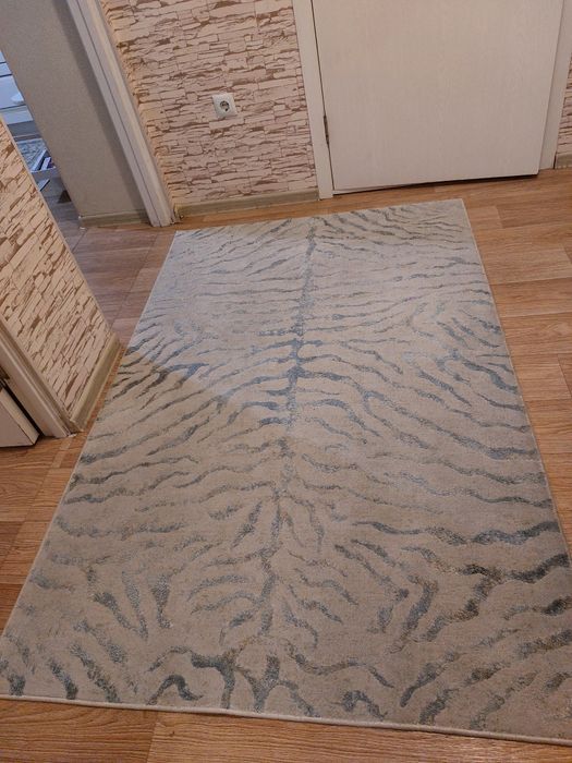 Продам ковер б/у