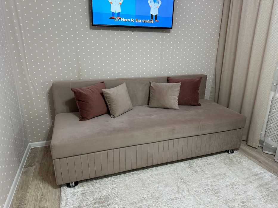 Продам диван в отличном состояниии