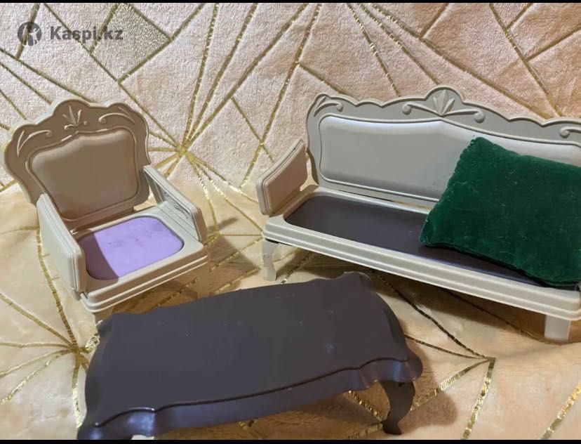 Монстер хай , мебель для кукол , игрушки