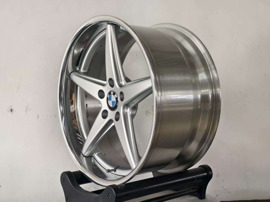 Продам Диски с резиной