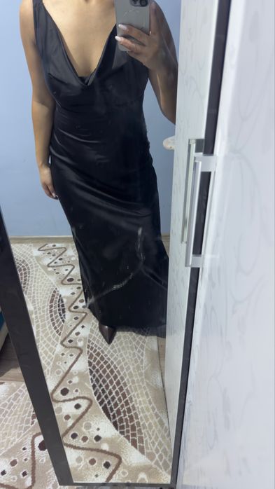 Платье вечернее