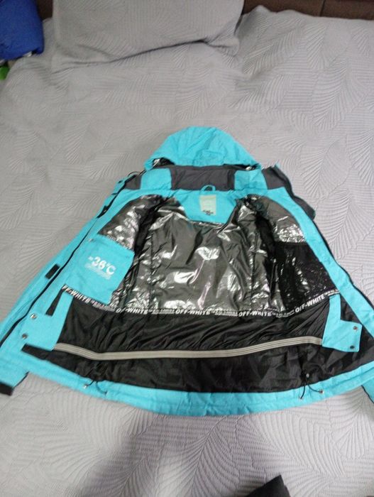 Горнолыжный костюм