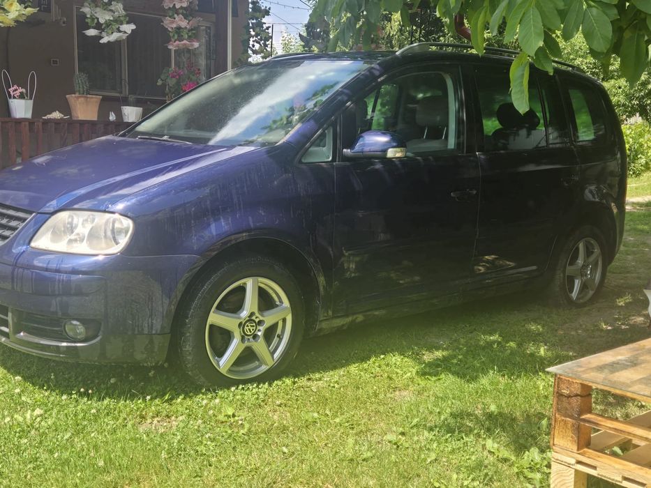 VOLKSWAGEN Touran 2005 — imagine 4