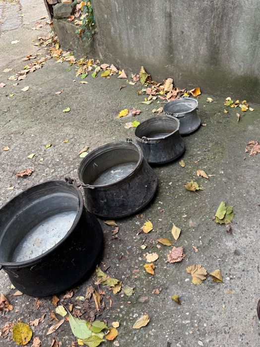 Медни тави  уникат